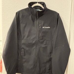 Columbia Women's Black Performance Jacket